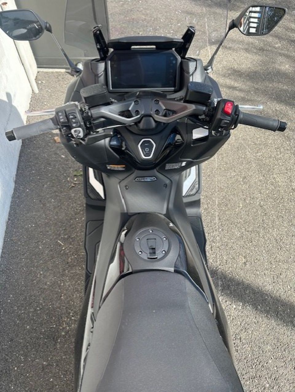 YAMAHA XP T-MAX 560 TECH MAX 4