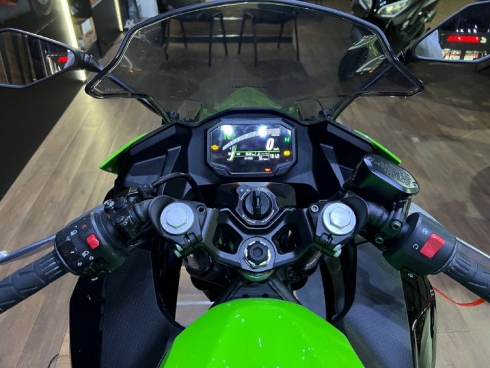 KAWASAKI Ninja 500 SE 4
