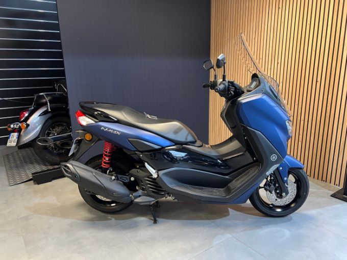 YAMAHA NMAX 125 ABS 4
