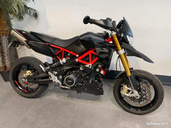 APRILIA DORSODURO 900 4