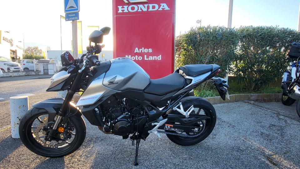 HONDA CB 750 HORNET 4