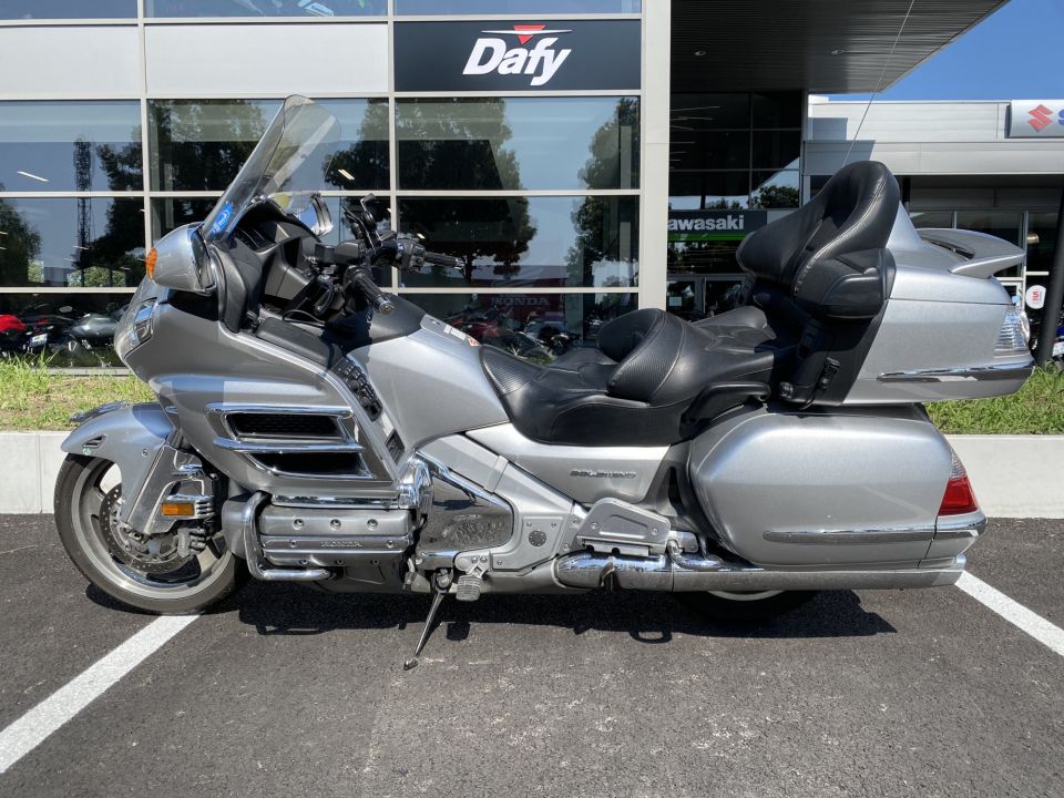 HONDA GL 1800 GOLDWING AIR BAG GPS 4