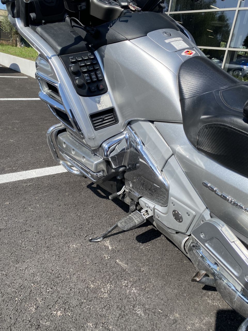 HONDA GL 1800 GOLDWING AIR BAG GPS 4