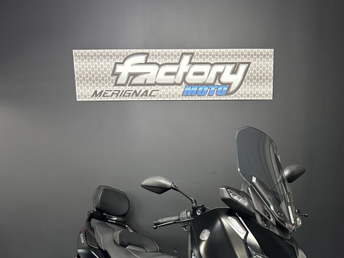 YAMAHA X-MAX 125 TECH MAX 4