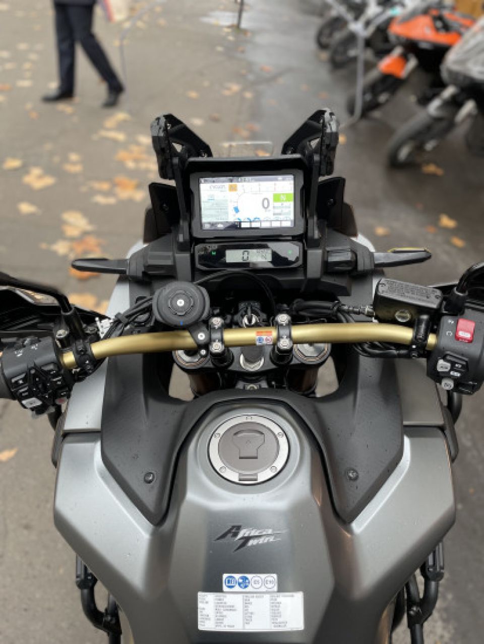 HONDA Africa Twin CRF1100L Adv Sport Suspensions électro 4