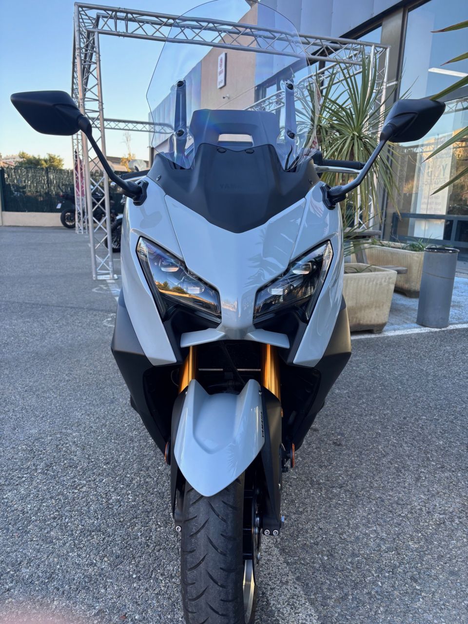 YAMAHA XP T-MAX 560 TECH MAX 4