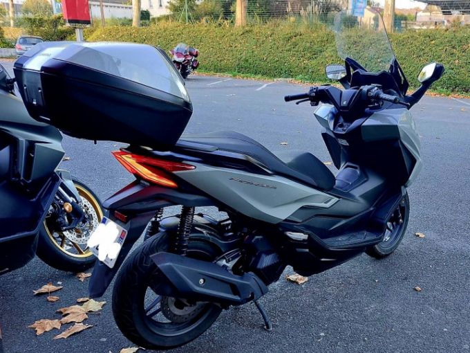 HONDA FORZA 125 ABS 4