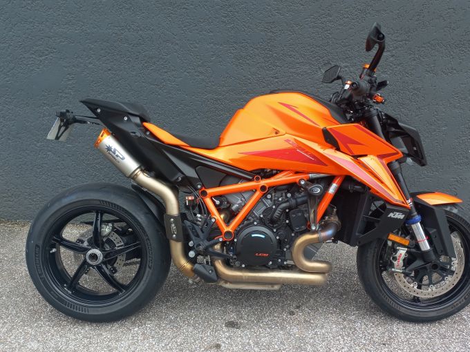 KTM 1390 SUPER DUKE R EVO 4