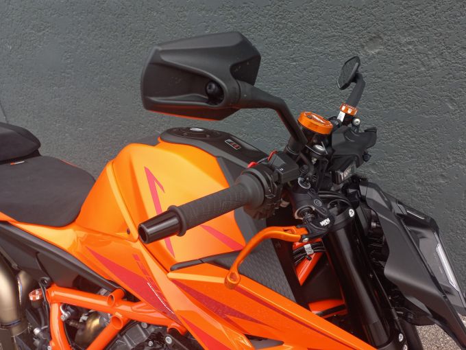 KTM 1390 SUPER DUKE R EVO 4