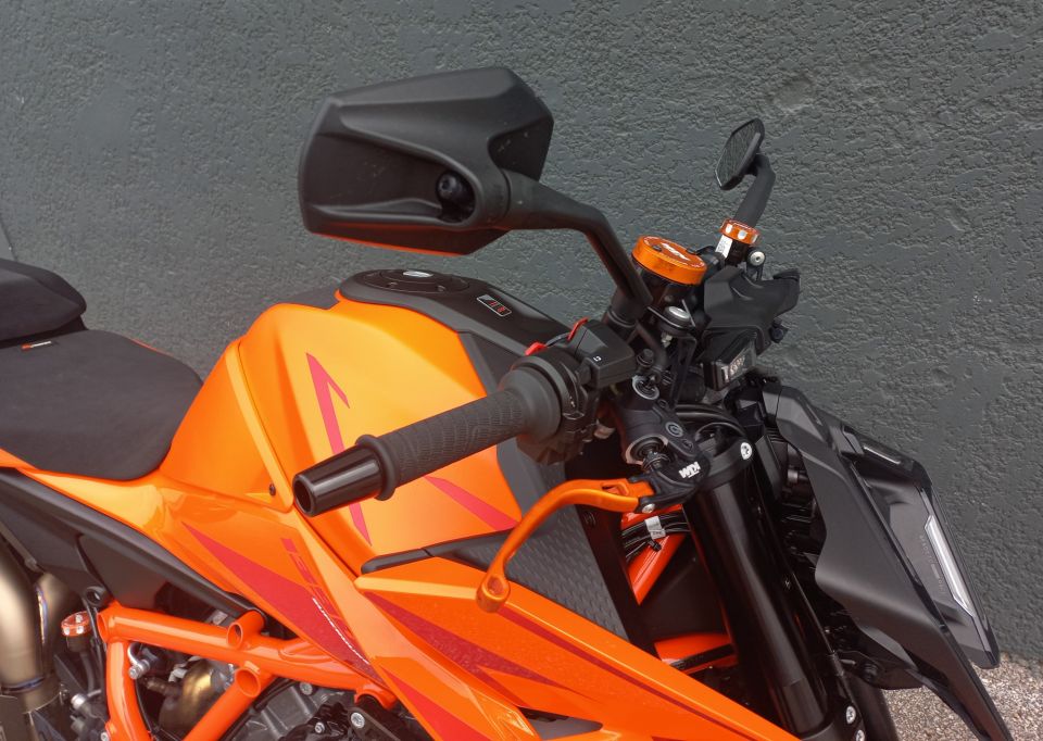 KTM 1390 SUPER DUKE R EVO 4
