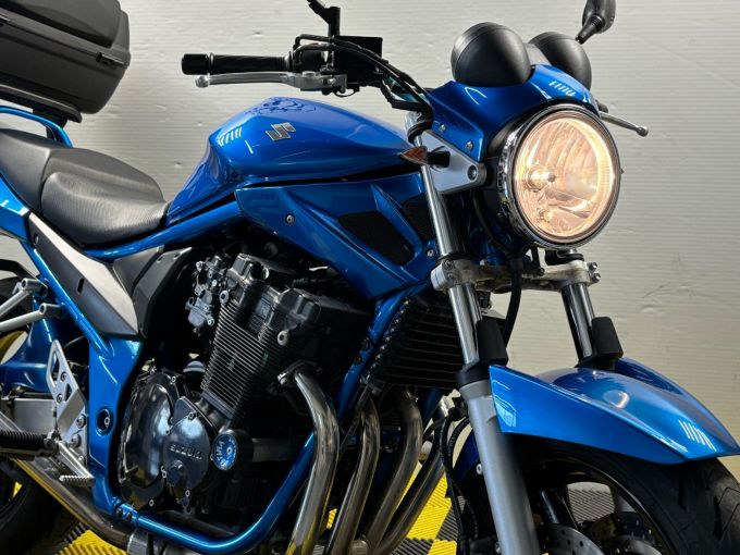 SUZUKI GSF 650 N BANDIT 4
