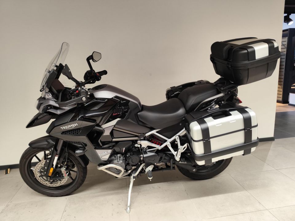 TRIUMPH TIGER 1200 GT EXPLORER 4