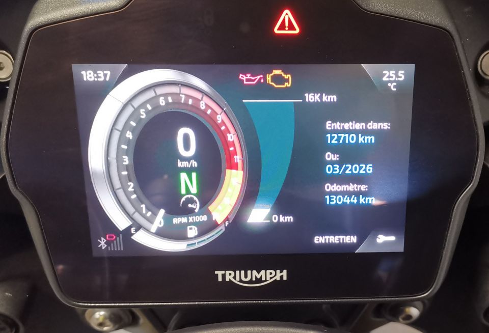 TRIUMPH SPEED TRIPLE 1200 RS 4