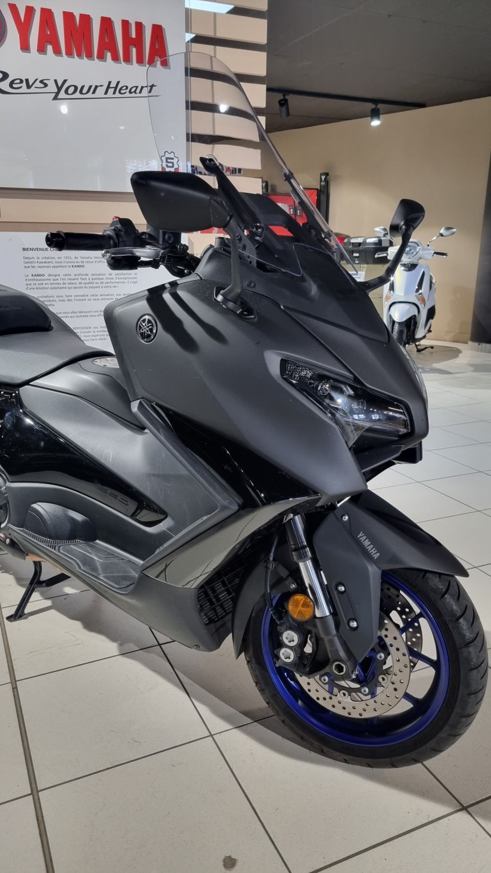 YAMAHA XP T-MAX 560 4