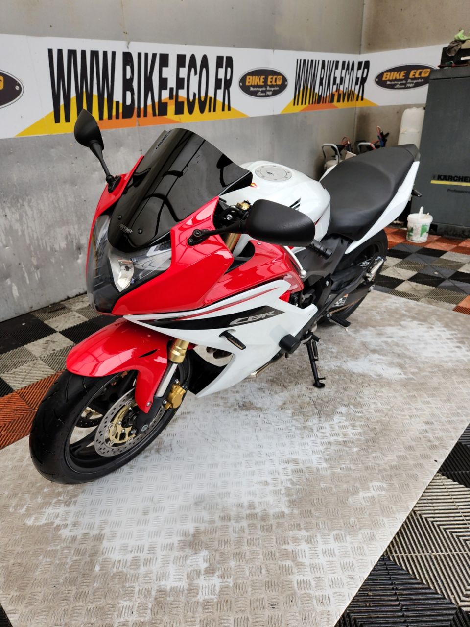 HONDA CBR 1000 F 4