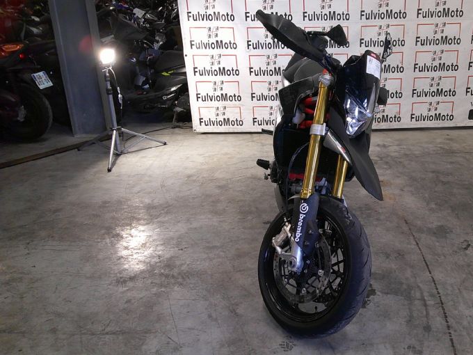 APRILIA DORSODURO 900 4