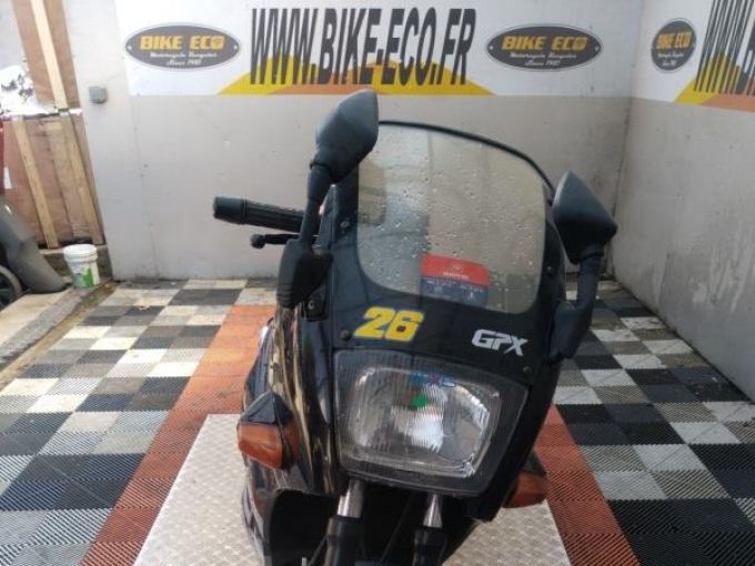 KAWASAKI GPX 600 4