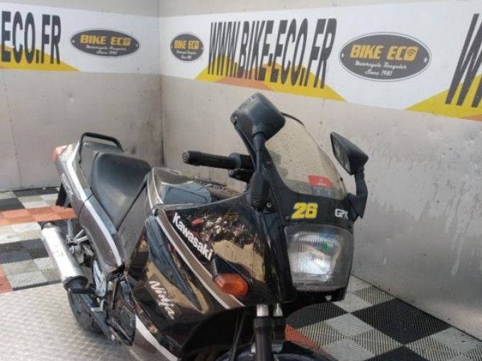 KAWASAKI GPX 600 4