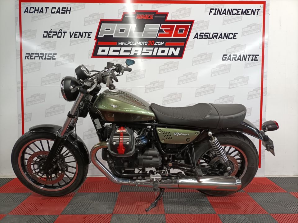 MOTO GUZZI V9 ROAMER 4