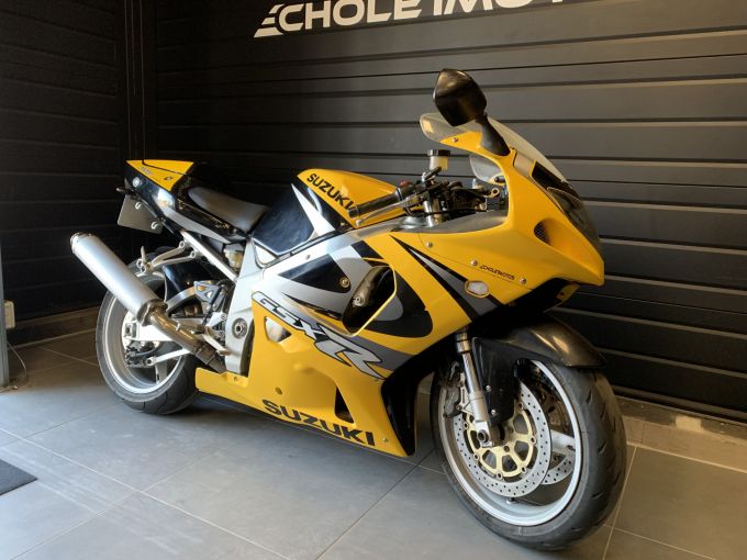 SUZUKI GSX-R 750 4
