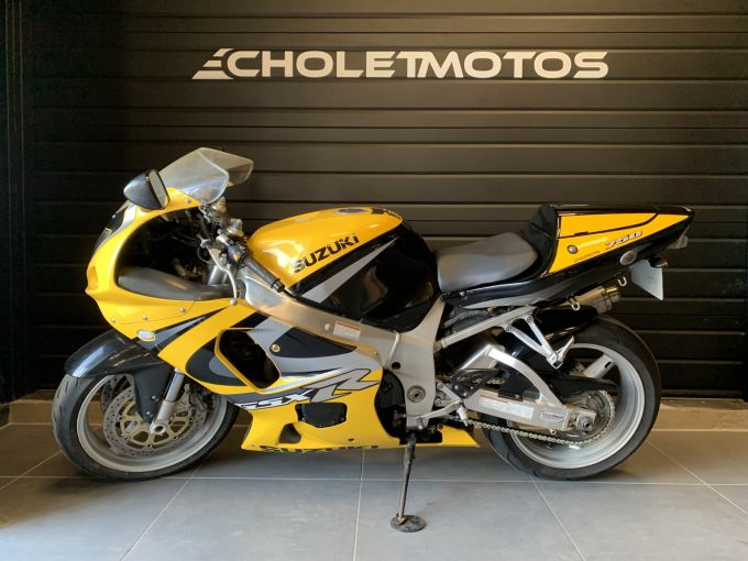 SUZUKI GSX-R 750 4