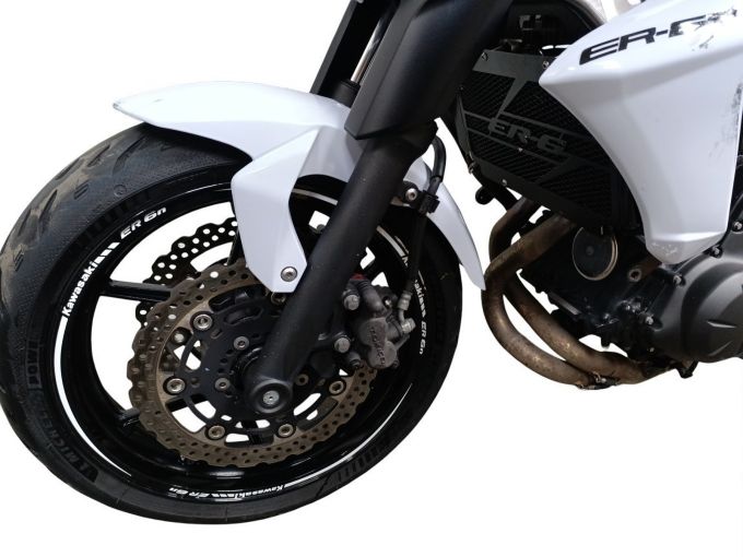 KAWASAKI ER-6 4