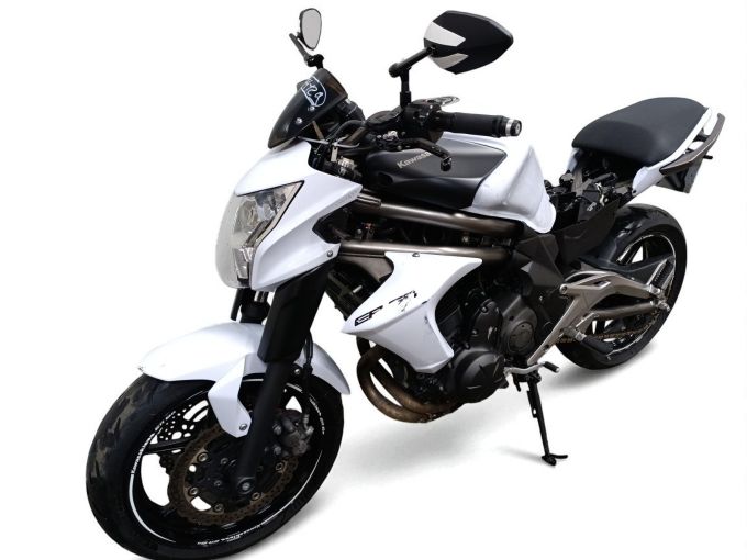 KAWASAKI ER-6 4
