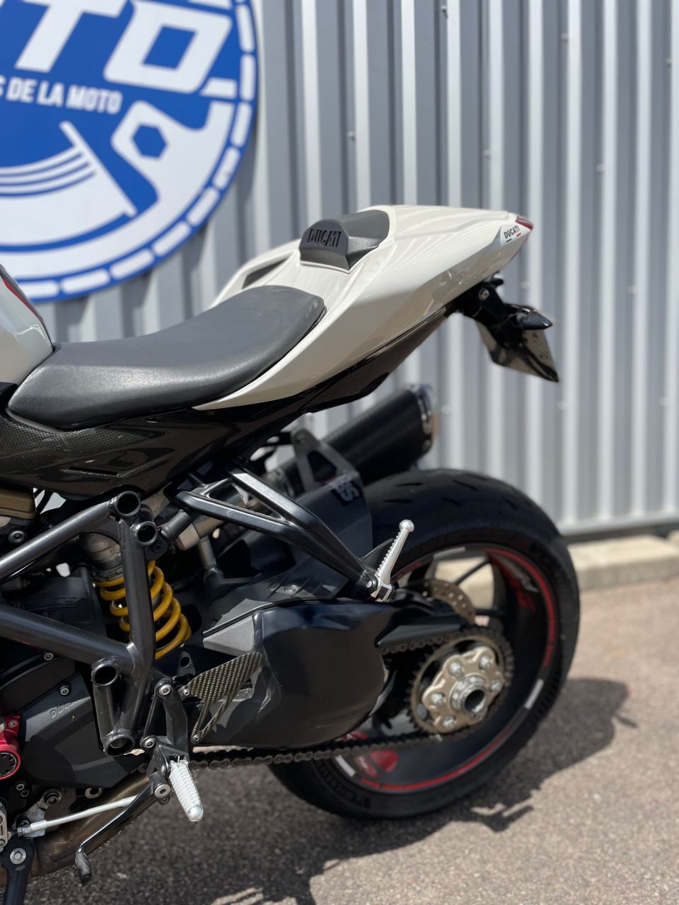 DUCATI 1098 STREET FIGHTER 4