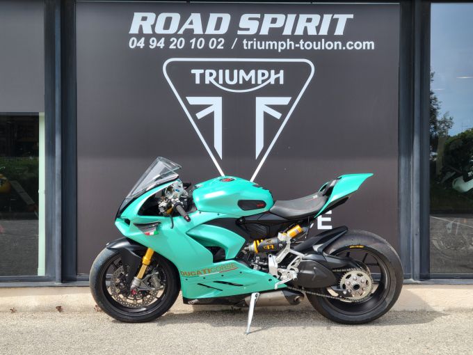 DUCATI PANIGALE V2 BAYLISS 4