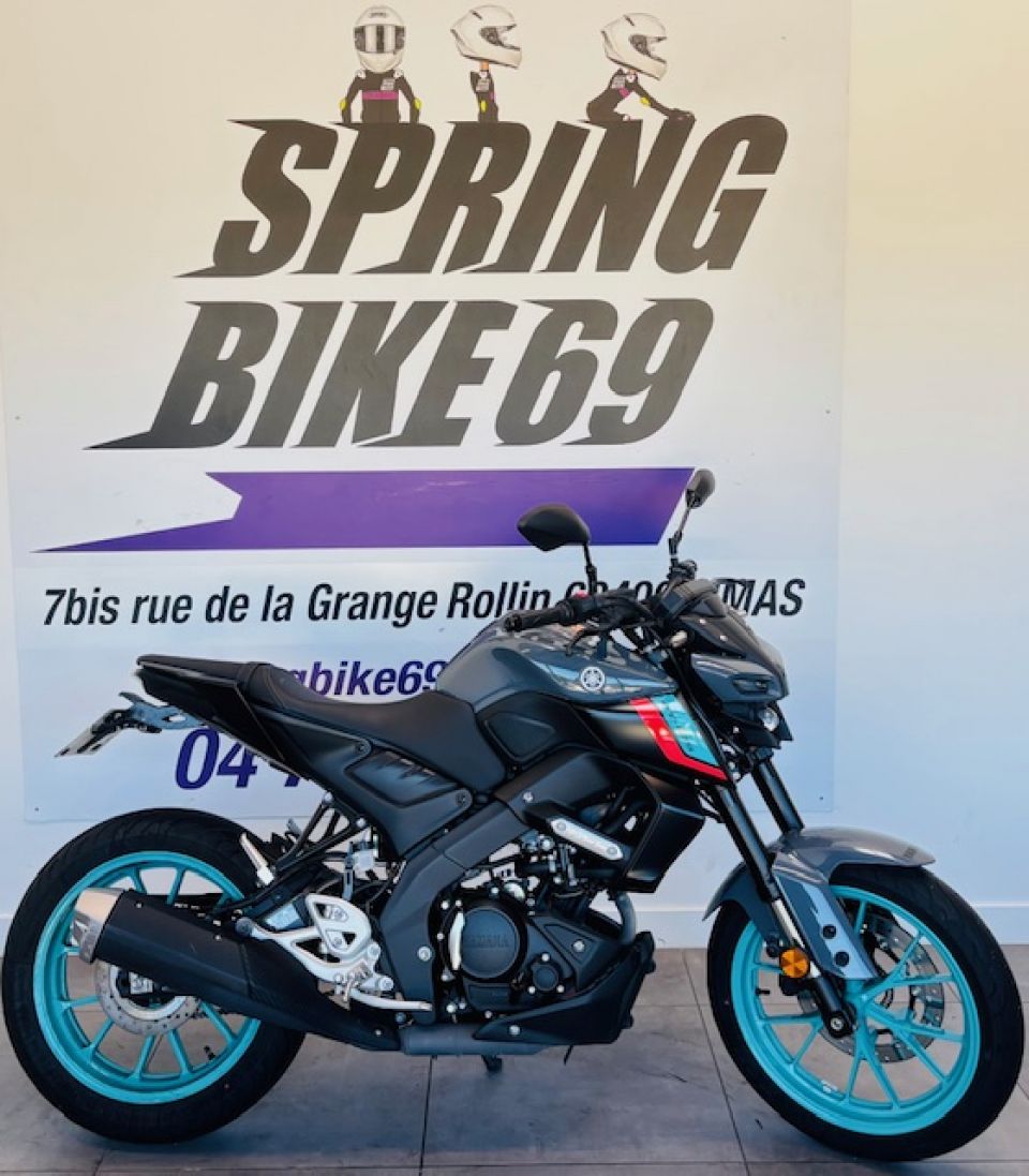 YAMAHA MT-125 4