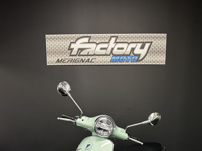 VESPA PRIMAVERA 125 4