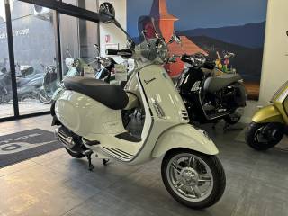 VESPA PRIMAVERA 50 - 2024