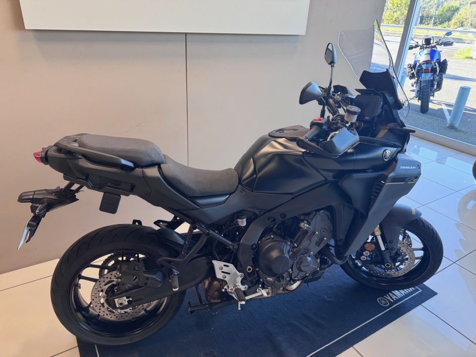 YAMAHA TRACER 9 GT 4