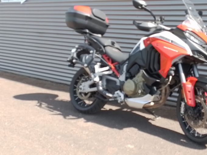 DUCATI Multistrada V4S Sport 4