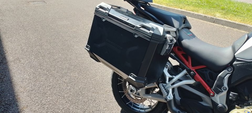 DUCATI Multistrada V4S Sport 4