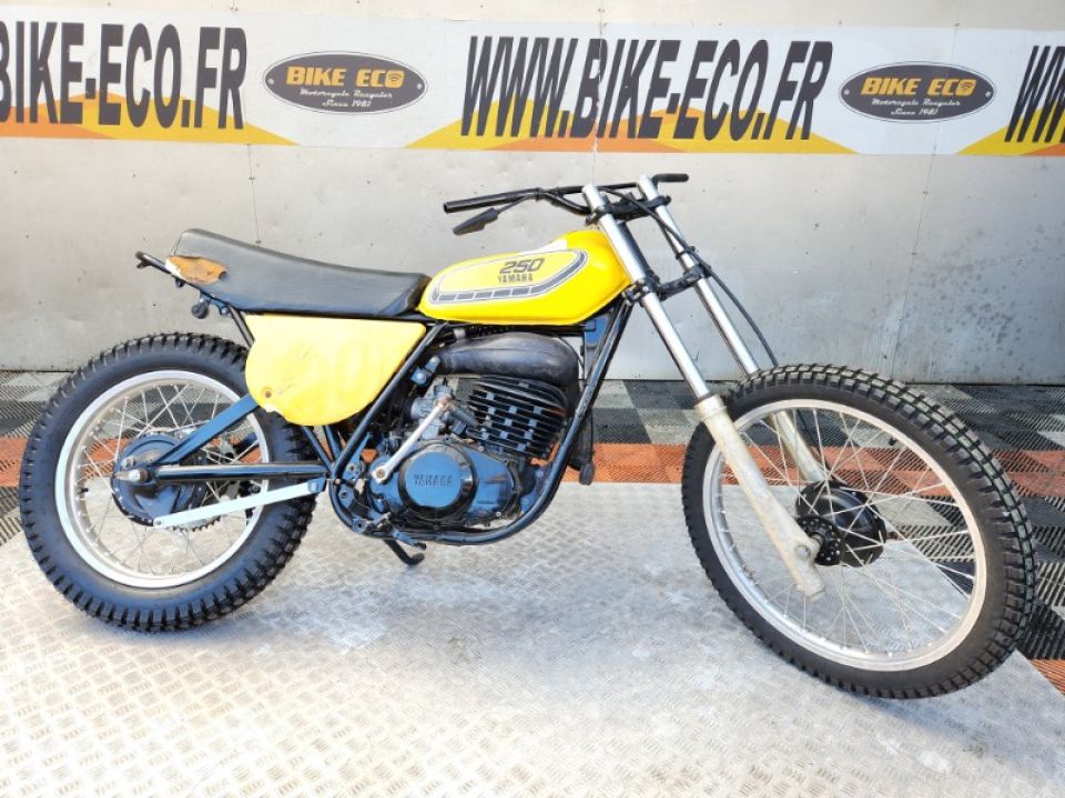 YAMAHA YZ250 4