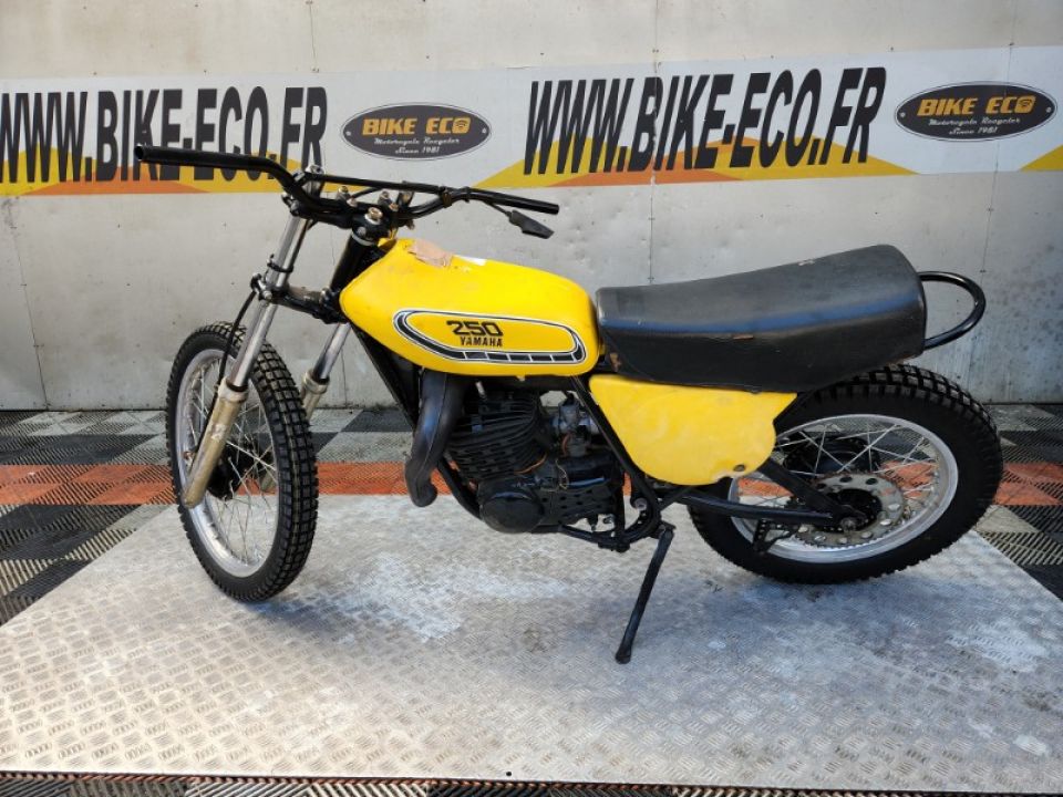 YAMAHA YZ250 4