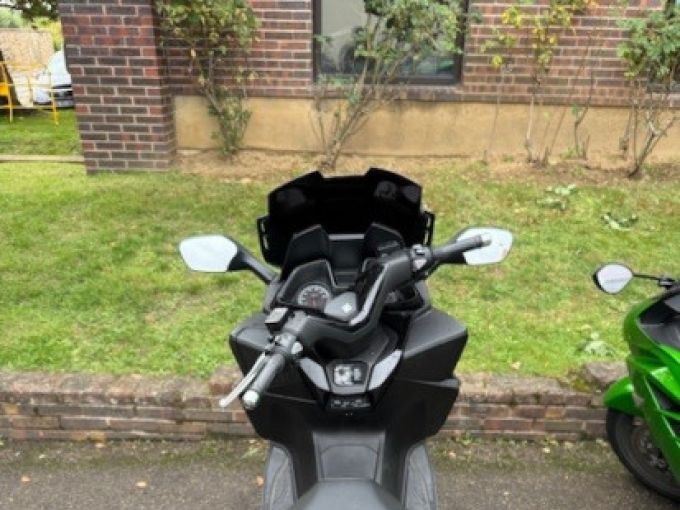 HONDA FORZA 125 4