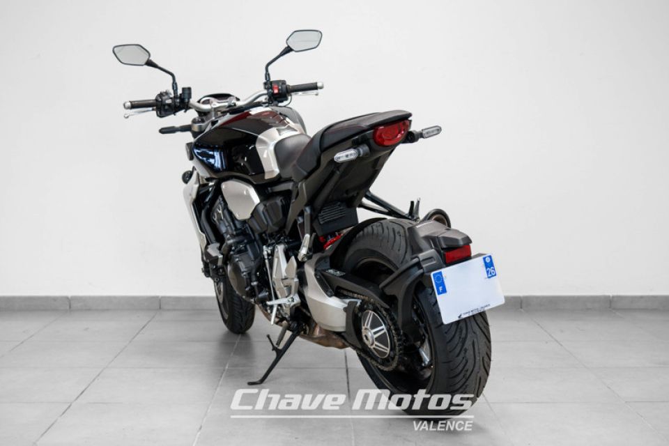 HONDA CB1000R ABS 4