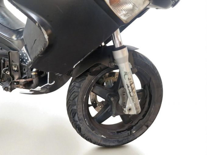 PIAGGIO XEVO 125 4