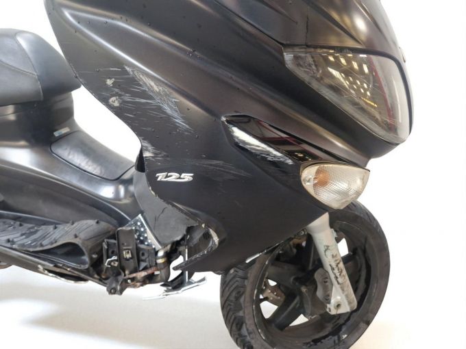 PIAGGIO XEVO 125 4