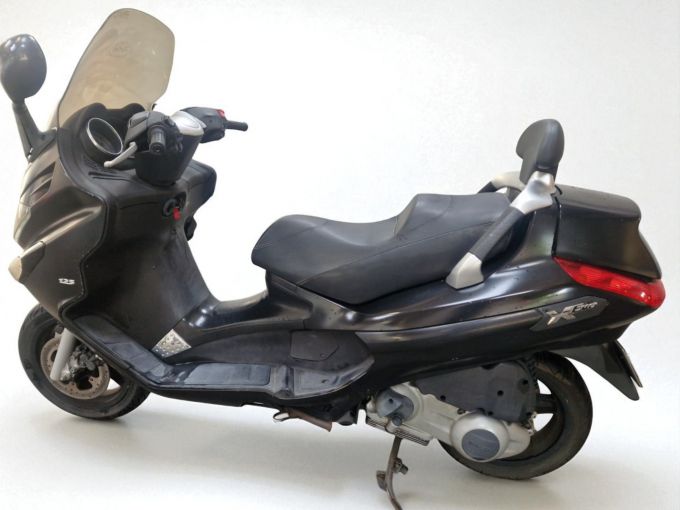 PIAGGIO XEVO 125 4