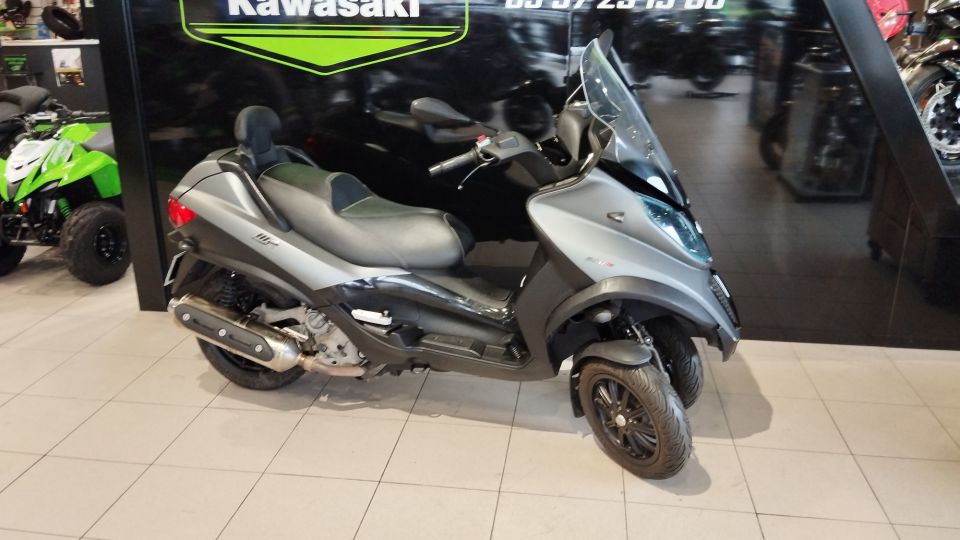 PIAGGIO MP3 500 4
