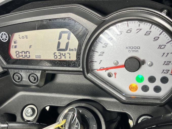 YAMAHA FZ8 4