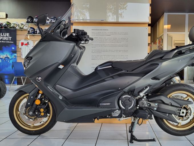 YAMAHA XP T-MAX 560 TECH MAX 4