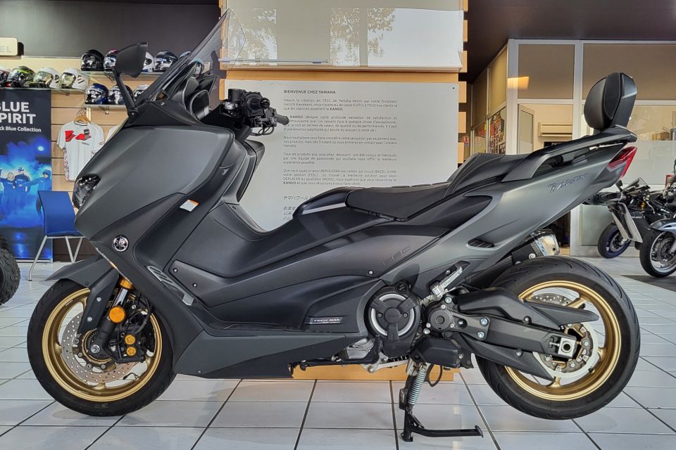 YAMAHA XP T-MAX 560 TECH MAX 4