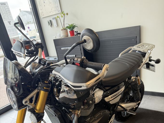 TRIUMPH SCRAMBLER 1200 XE 4
