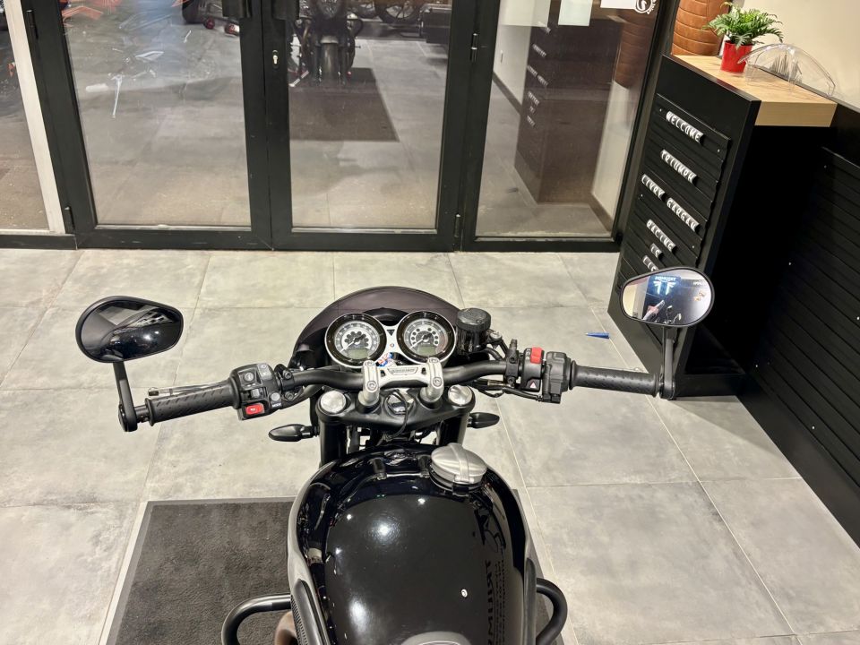 TRIUMPH SPEED TWIN 1200 4