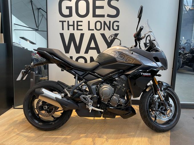 TRIUMPH Tiger Sport 800 4