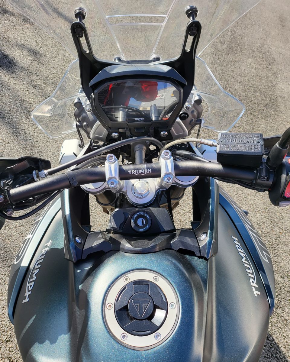 TRIUMPH TIGER 800 XRX 4